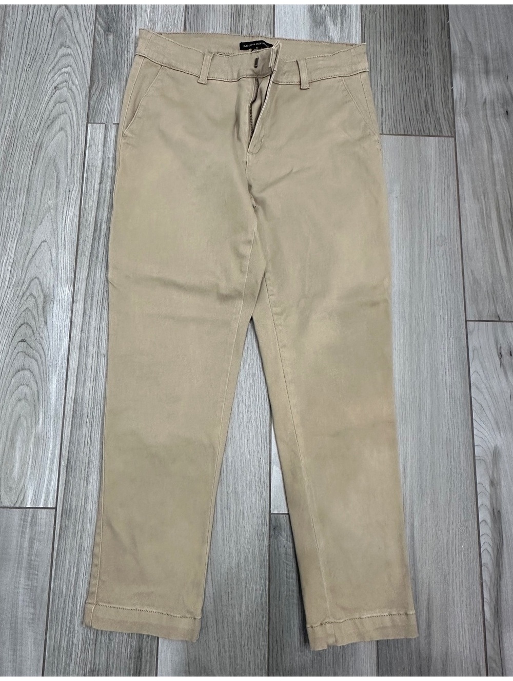Banana Republic Women's Khaki Dress Pants Size 8 Beige